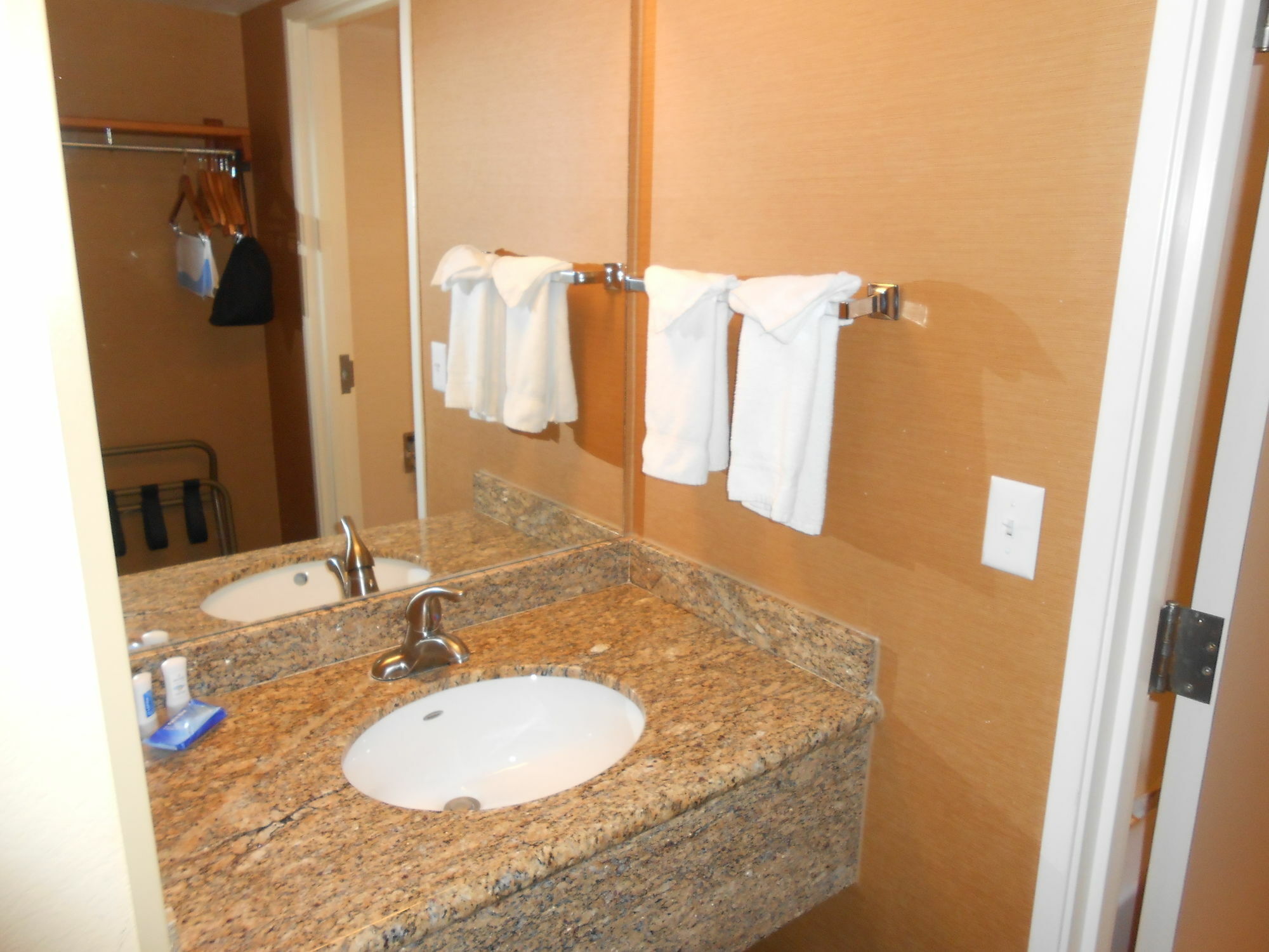 Greentree Inn And Suites Mesa / Phoenix المظهر الخارجي الصورة