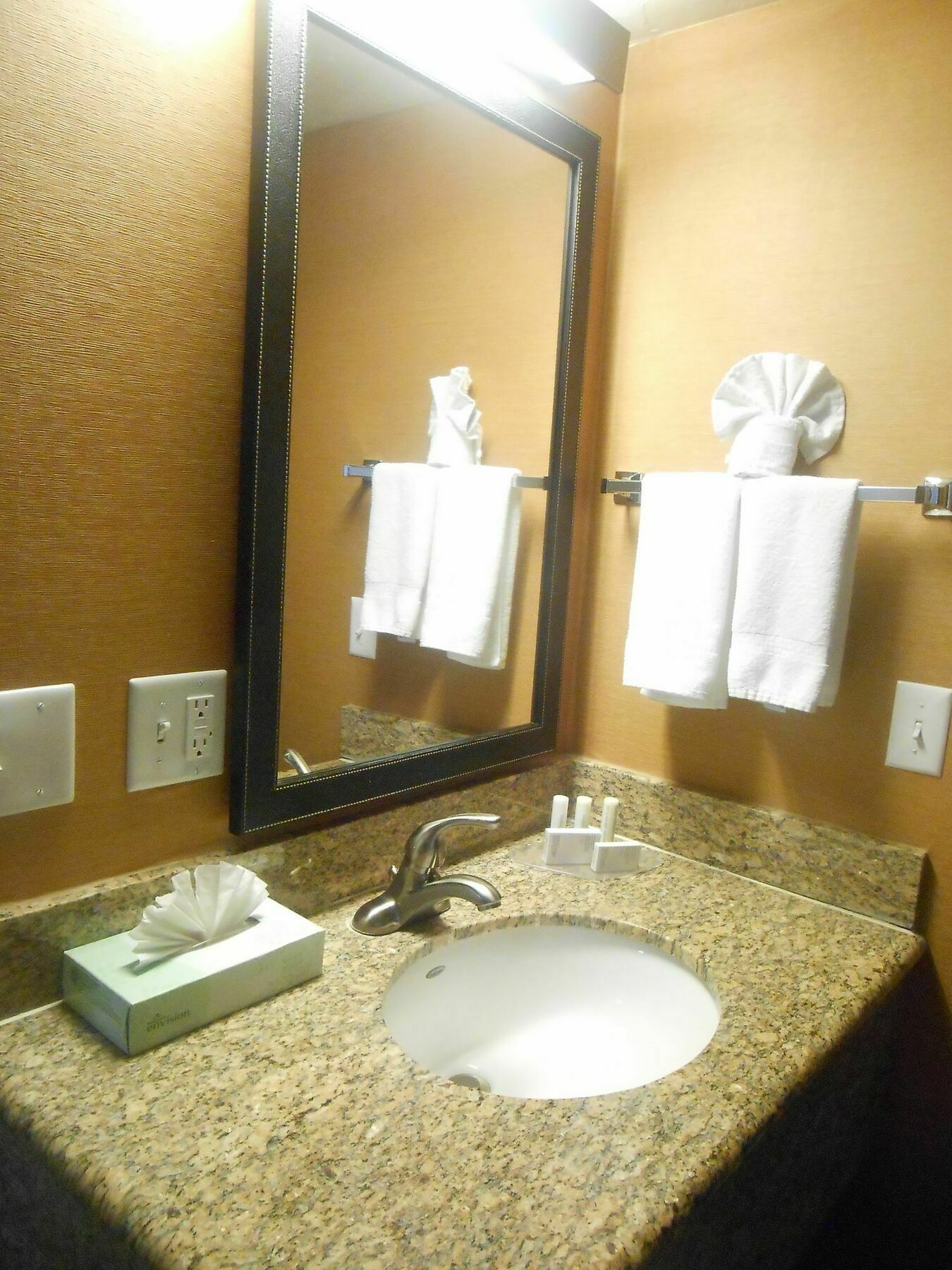 Greentree Inn And Suites Mesa / Phoenix المظهر الخارجي الصورة